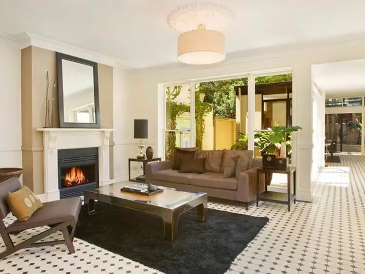 17 Duke Street, Balmain East NSW 2041