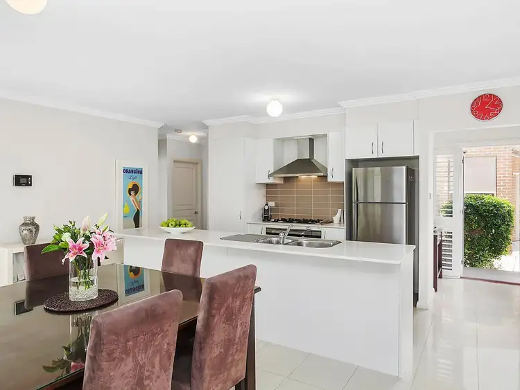 Second view of Homely villa listing, 2/39 Leonay Street, Sutherland NSW 2232