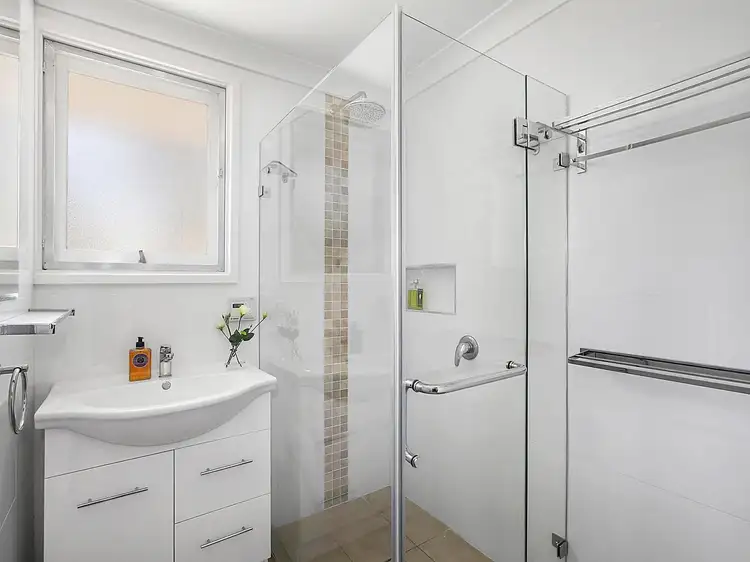 Fifth view of Homely house listing, 11 Dobbie Place, Watson ACT 2602