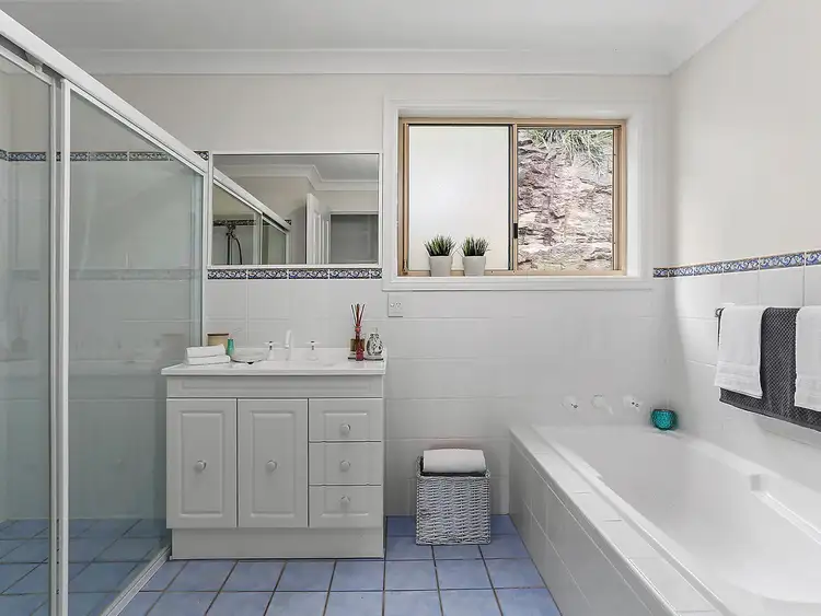 Fourth view of Homely house listing, 18 Lonsdale Avenue, Berowra Heights NSW 2082