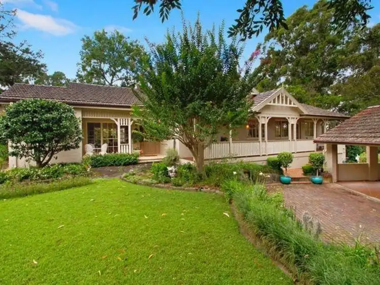 100 Warragal Road, Turramurra NSW 2074