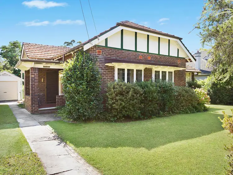 64 Clanville Road, Roseville NSW 2069