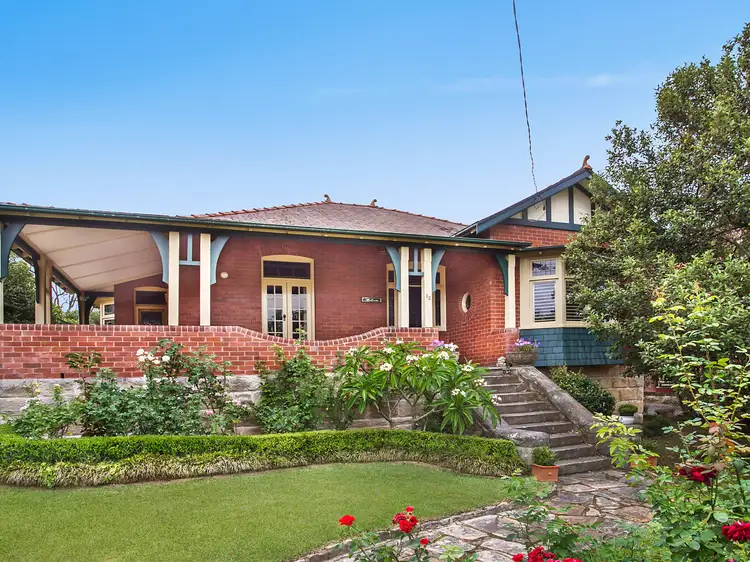 18 Strickland Avenue, Lindfield NSW 2070