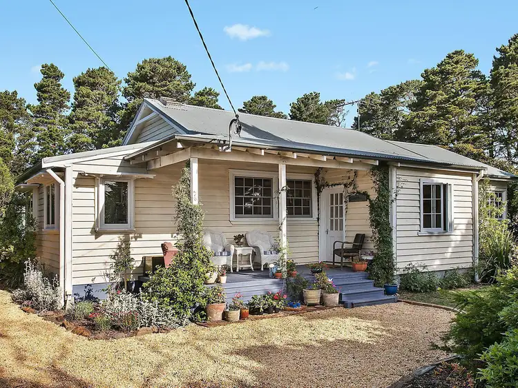 166 Tableland Road, Wentworth Falls NSW 2782