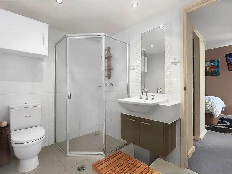 Fifth view of Homely apartment listing, 16/3 London Circuit, Canberra ACT 2601