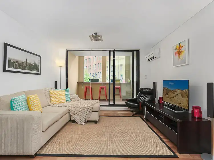 102/8 Cooper Street, Surry Hills NSW 2010