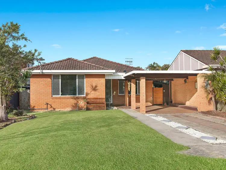 34 Honeysuckle Street, Umina Beach NSW 2257