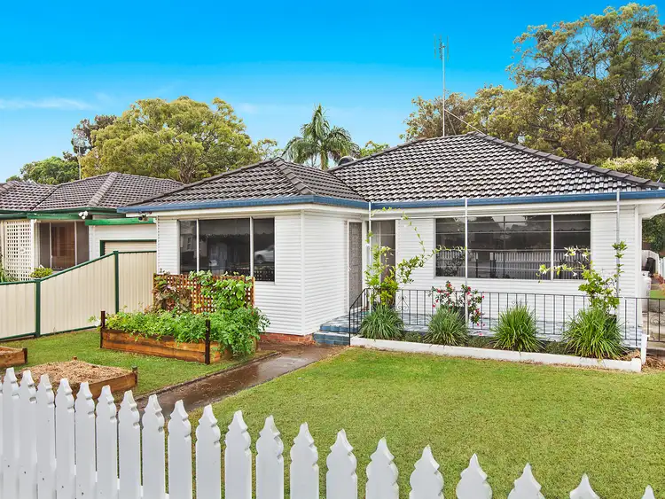 218 Ocean Beach Road, Woy Woy NSW 2256