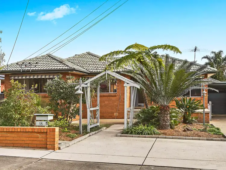 Main view of Homely house listing, 18 Molonglo Road, Seven Hills NSW 2147