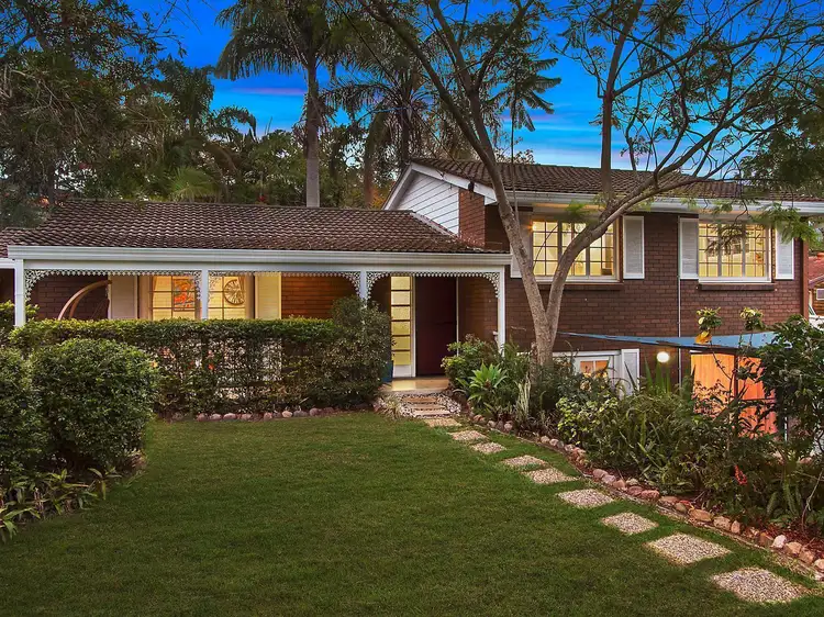 5 Stardust Street, Kenmore QLD 4069