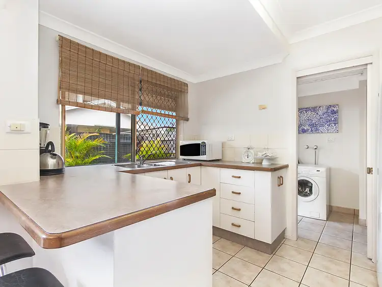 Fourth view of Homely townhouse listing, 2/44 Grosvenor Street, Pimlico QLD 4812