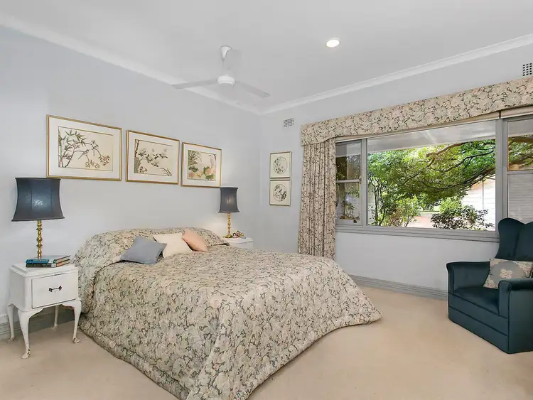 Fifth view of Homely villa listing, 1/2 Golf Links Road, Killara NSW 2071