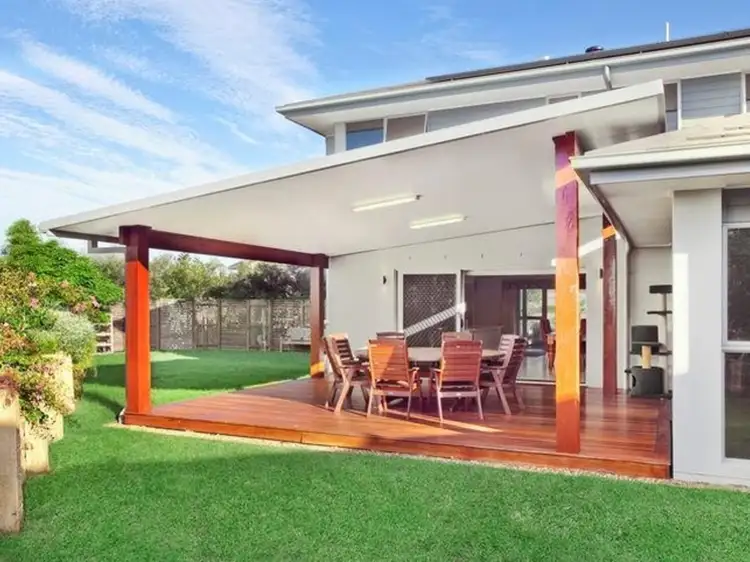 18 Brook Street, Wakerley QLD 4154