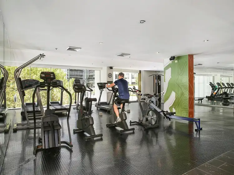 Fifth view of Homely apartment listing, E402/599 Pacific Highway, St Leonards NSW 2065