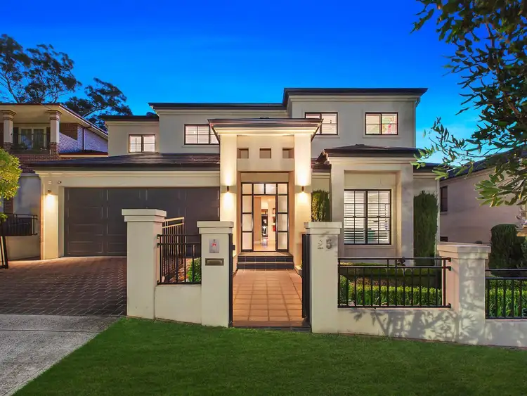 25 Boronia Parade, Lugarno NSW 2210