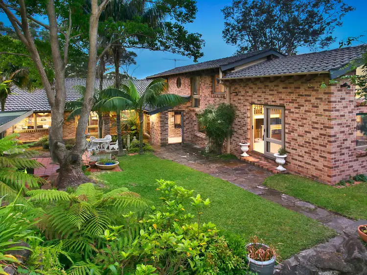 16 Kitchener Street, Oatley NSW 2223