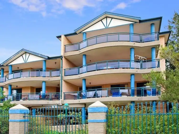 21/12 Blaxcell Street, Granville NSW 2142