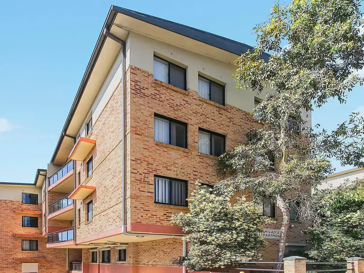 13/2 Campbell Street, Parramatta NSW 2150
