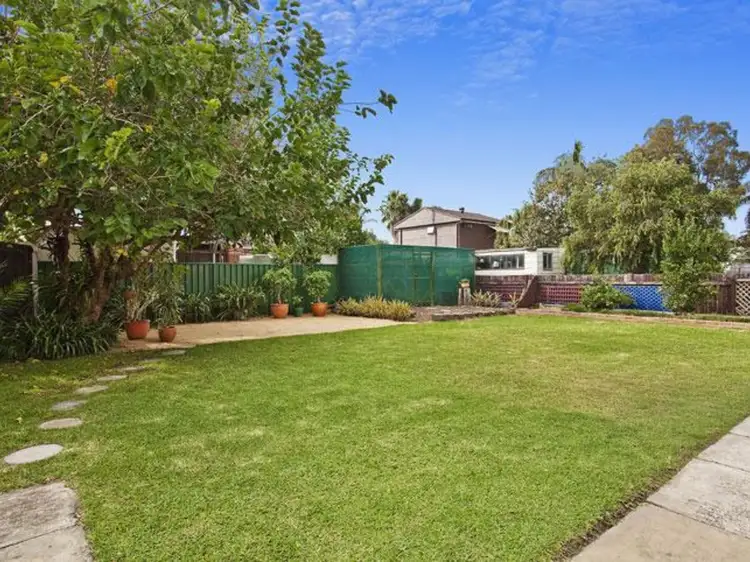 Second view of Homely house listing, 33 Dilgara Avenue, Davistown NSW 2251