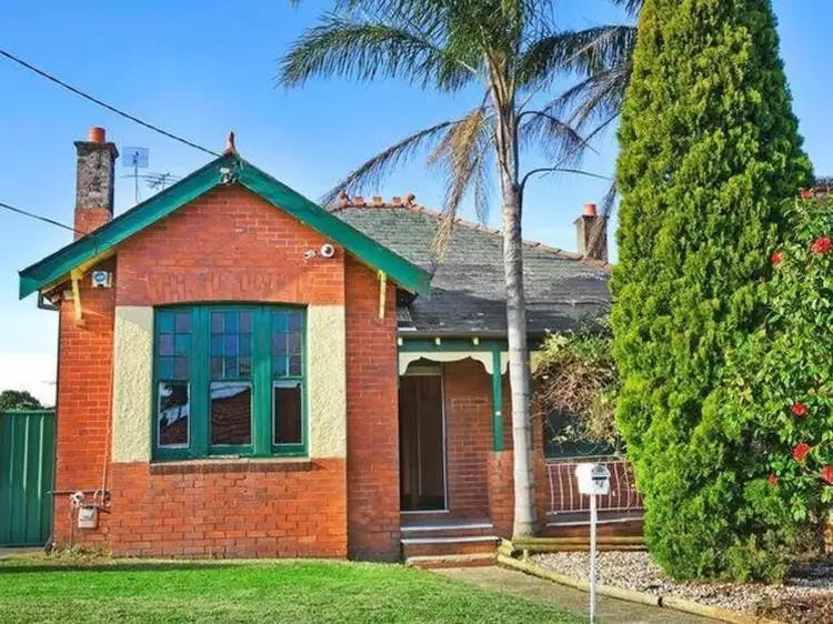 24 Carrington Street, Bexley NSW 2207