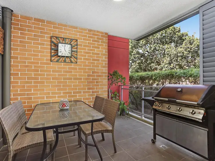 Third view of Homely apartment listing, 4/8 Burne Avenue, Dee Why NSW 2099