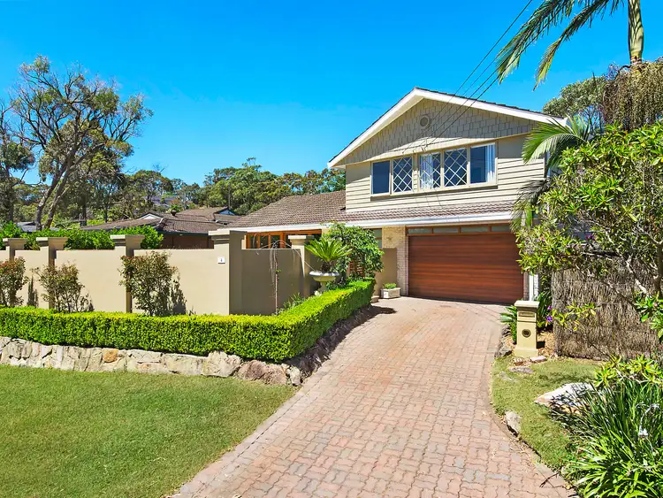 4 Roosevelt Place, Bonnet Bay NSW 2226