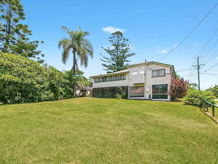 2 Shottery Street, Yeronga QLD 4104
