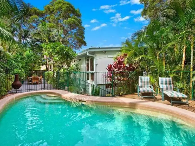 Second view of Homely house listing, 4 Iramir Place, Warriewood NSW 2102