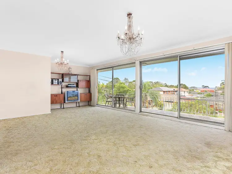 Second view of Homely house listing, 7 Gilles Crescent, Beacon Hill NSW 2100
