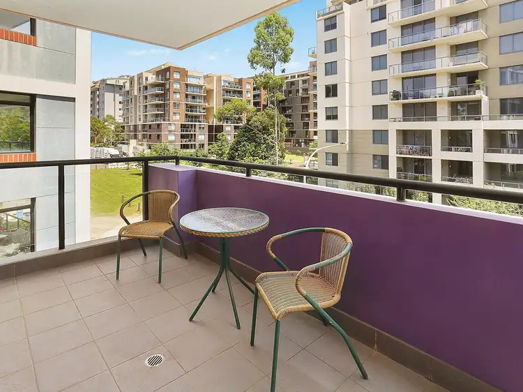 2402/32 Orara Street, Waitara NSW 2077