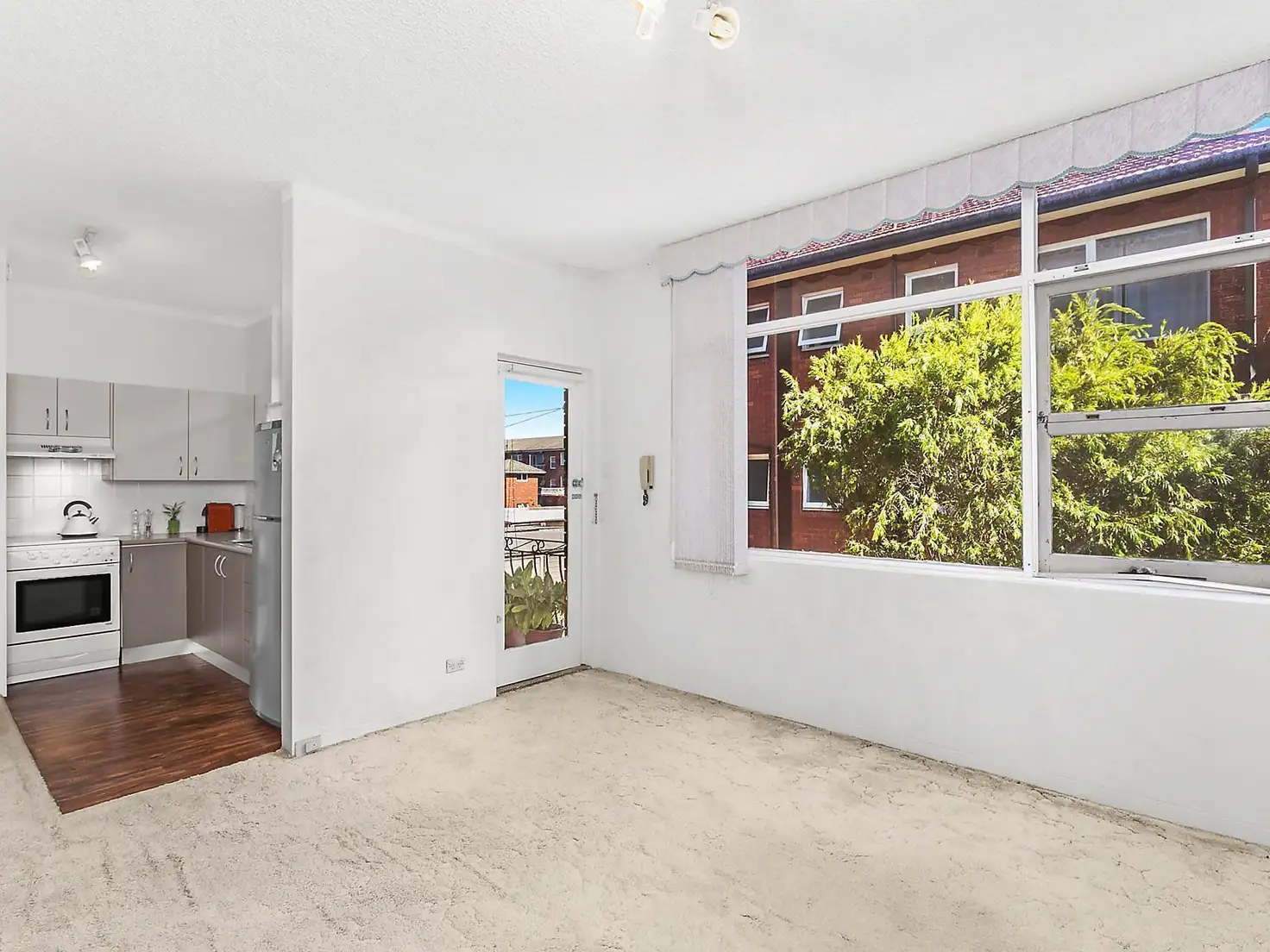 Main view of Homely apartment listing, 6/124 Chuter Avenue, Ramsgate Beach NSW 2217