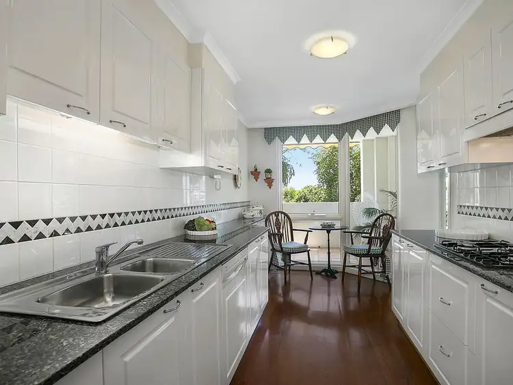 Fifth view of Homely apartment listing, 6B/2 Brady Street, Mosman NSW 2088