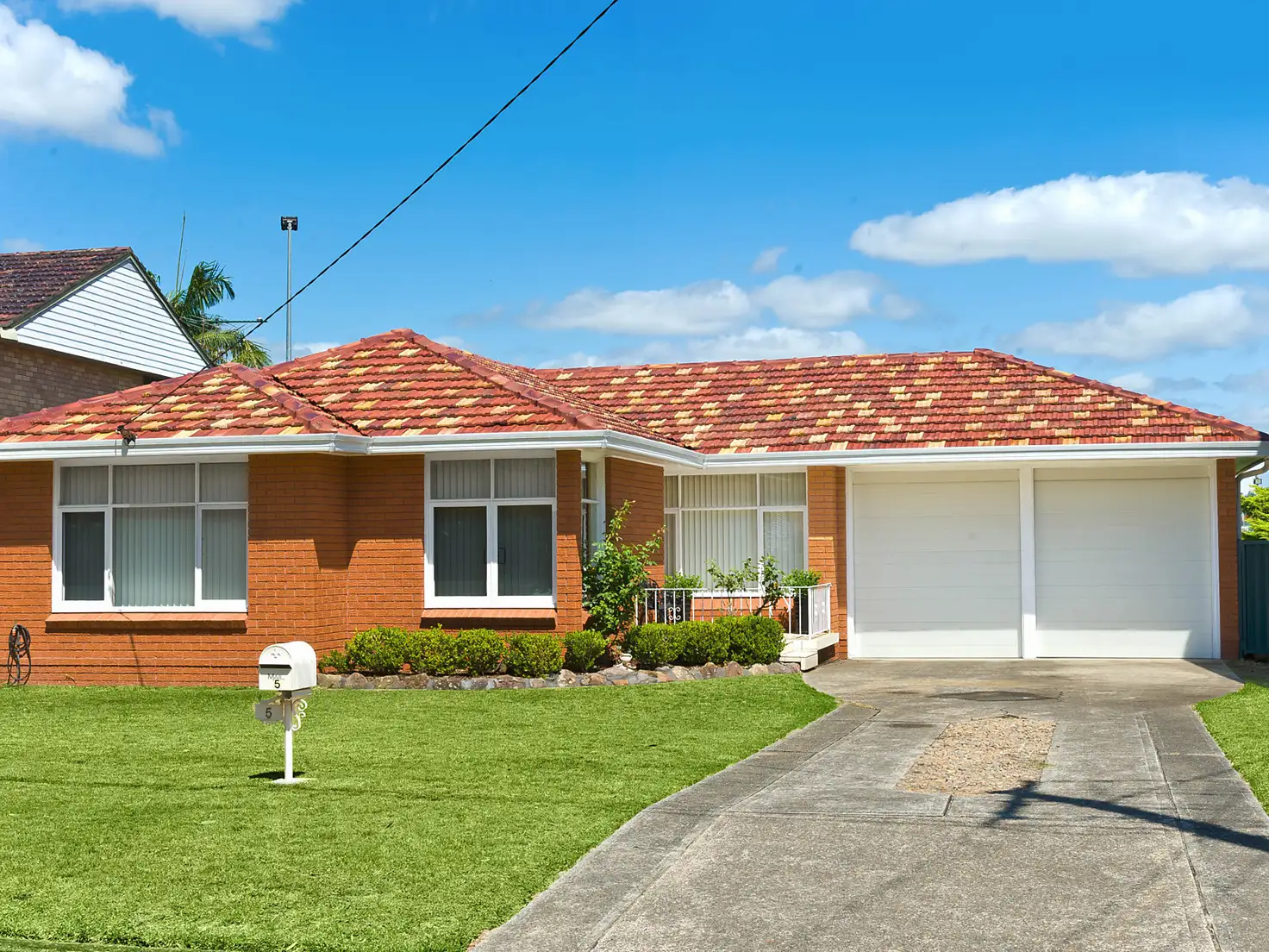 Main view of Homely house listing, 5 Apsley Place, Taren Point NSW 2229