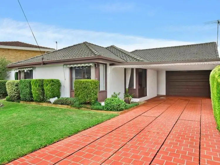 Second view of Homely house listing, 204 Belgrave Esplanade, Sylvania Waters NSW 2224