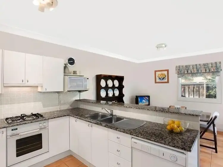 2 Illaroo Place, Mona Vale NSW 2103