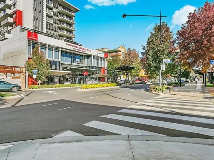 3/10 Bright Street, South Toowoomba QLD 4350