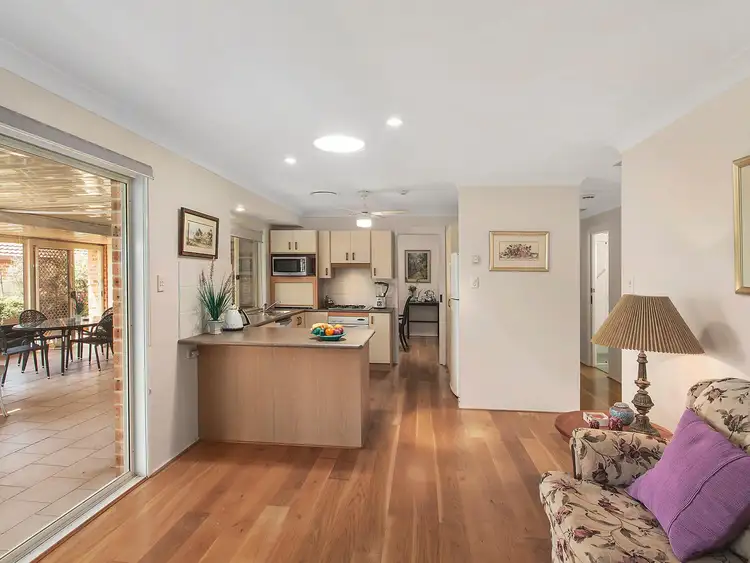 195 Cresthaven Avenue, Bateau Bay NSW 2261