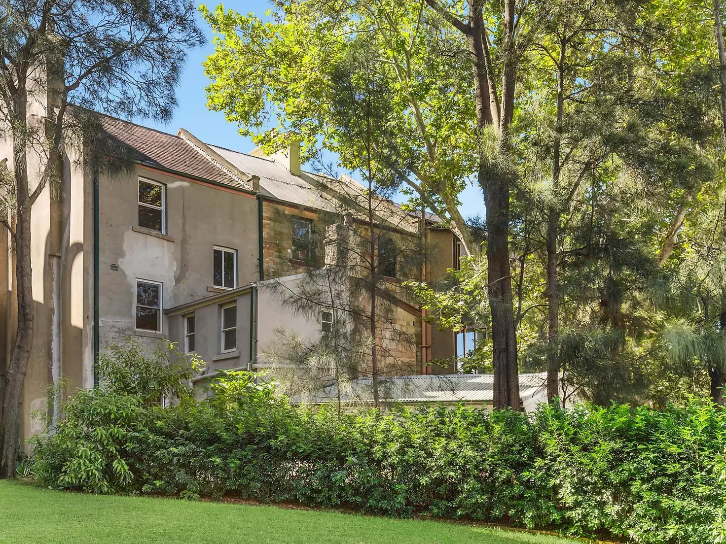 Main view of Homely house listing, 10 Sir John Young Crescent, Woolloomooloo NSW 2011