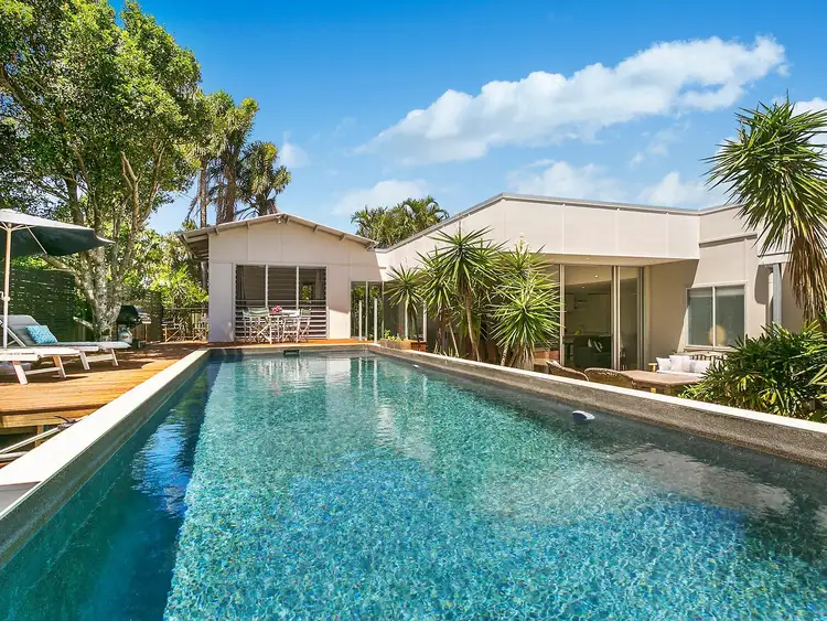 13 Commodore Court, Sunrise Beach QLD 4567