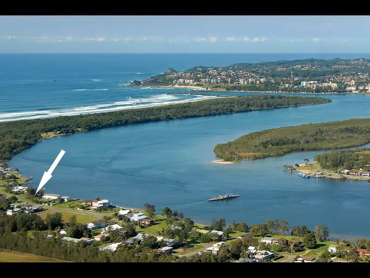20 North Shore Drive, Port Macquarie NSW 2444