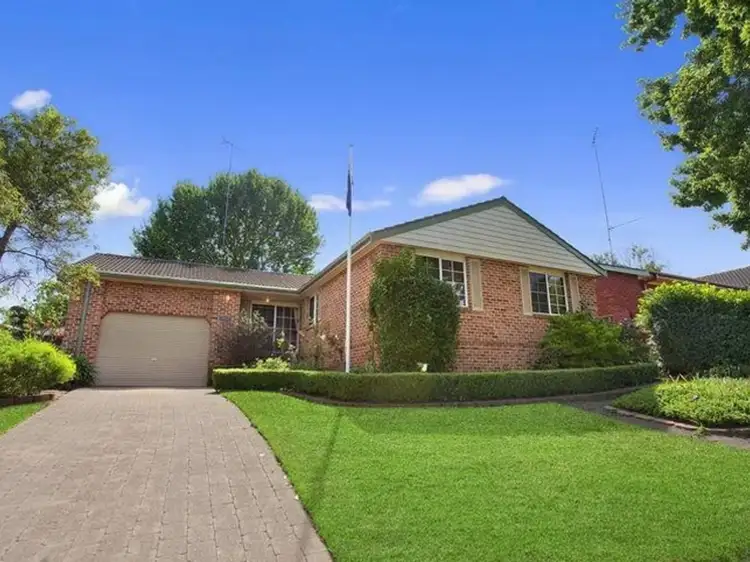 4 Hynes Place, Elderslie NSW 2570