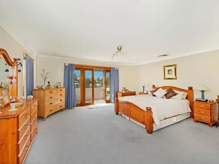 Fourth view of Homely house listing, 9 Elizabeth Henrietta Circuit, Macquarie Links NSW 2565