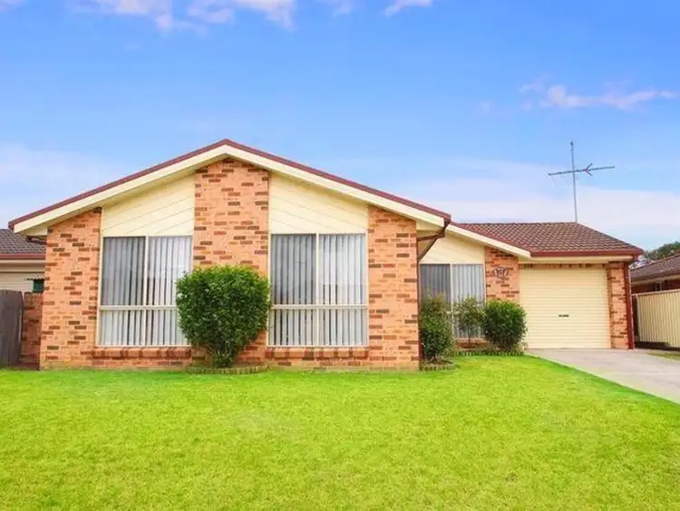 13 Nymboida Avenue, Hoxton Park NSW 2171