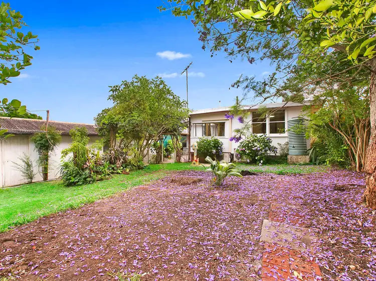 4 Sunset Avenue, Elderslie NSW 2570