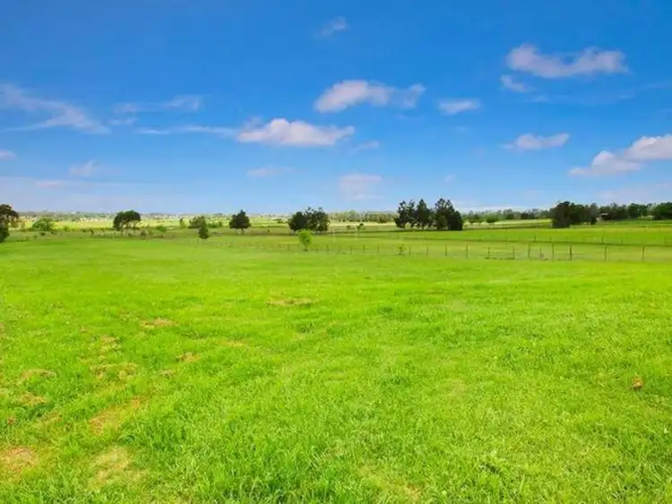 Fifth view of Homely house listing, 28 The Outlook, Kirkham NSW 2570
