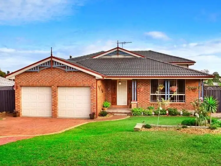 6 Rogers Way, Mount Annan NSW 2567