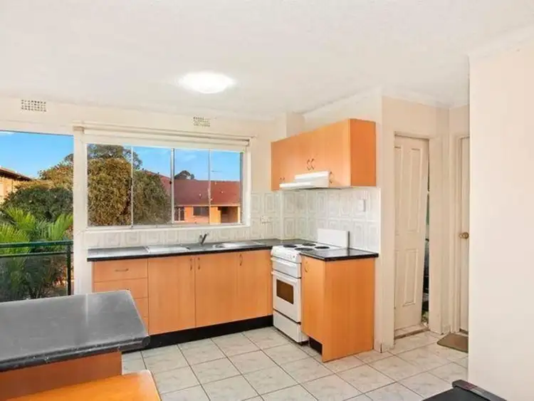 Unit 4, 19-21 Charles Street, Liverpool NSW 2170