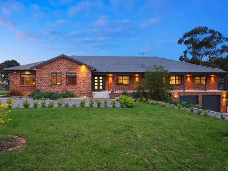 139 The Old Oaks Road, Grasmere NSW 2570