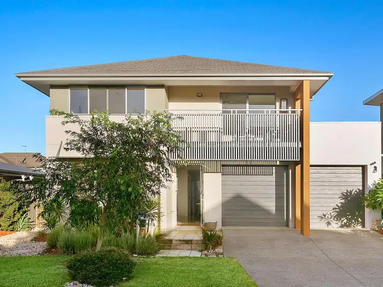 37 Brook Street, Wakerley QLD 4154