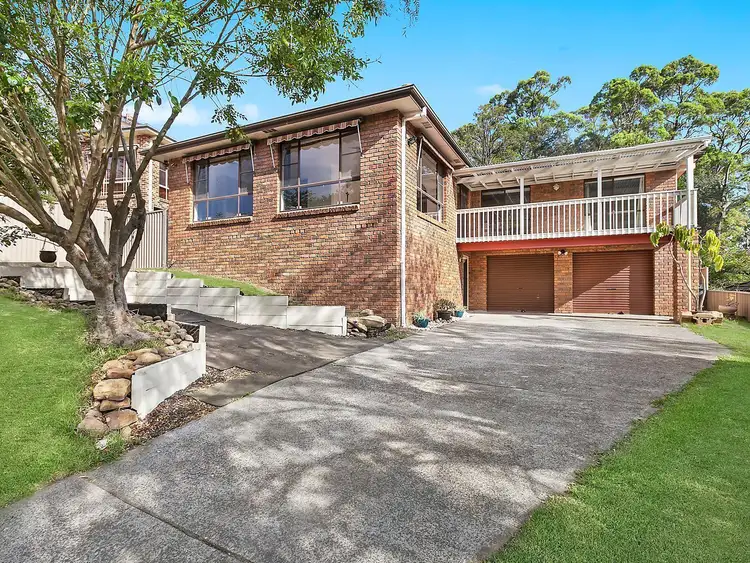 17 Cambourn Drive, Lisarow NSW 2250